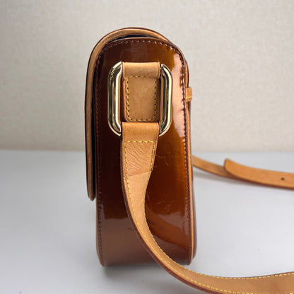 Louis Vuitton Brown Handle Bags A-16001