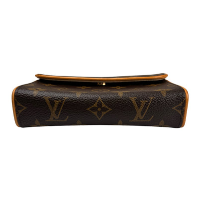 Louis Vuitton Brown Pouches A-16002