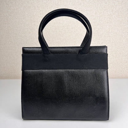 Ferragamo Black Handle Bags A-16003