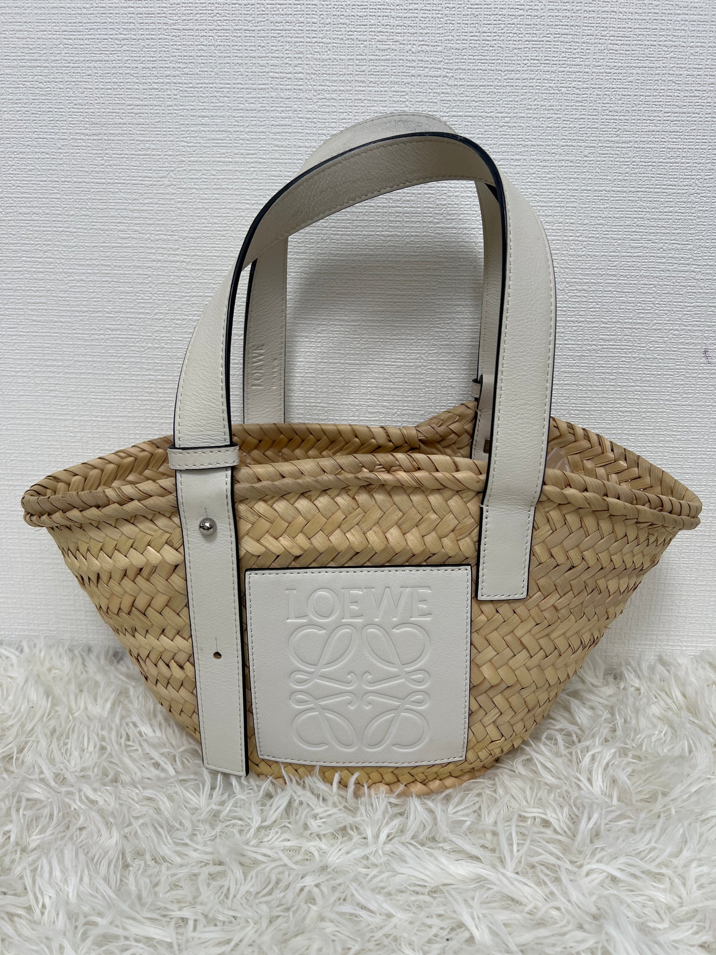 Loewe Brown Handle Bags A-16006