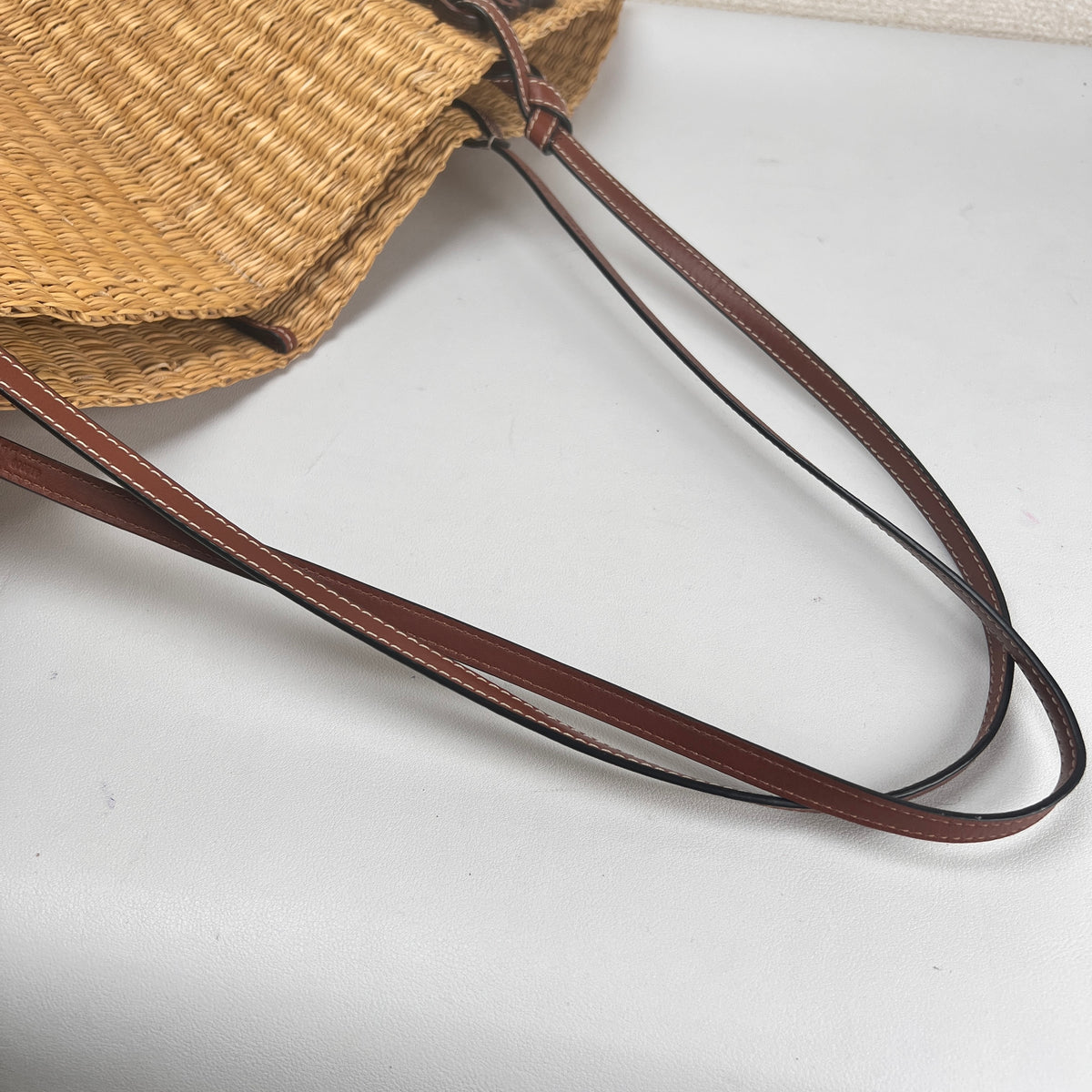 Loewe Beige Handle Bags A-16007