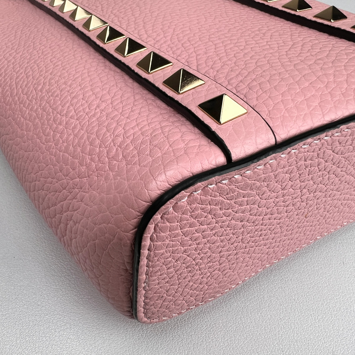 Valentino Pink Shoulder Bags A-16008