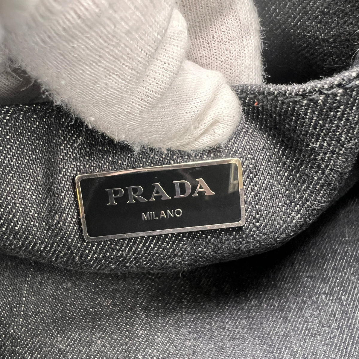 Prada Black Handle Bags A-16009
