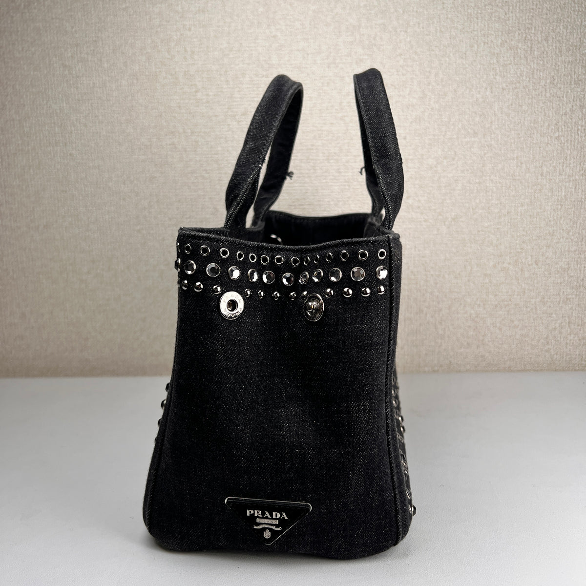 Prada Black Handle Bags A-16009