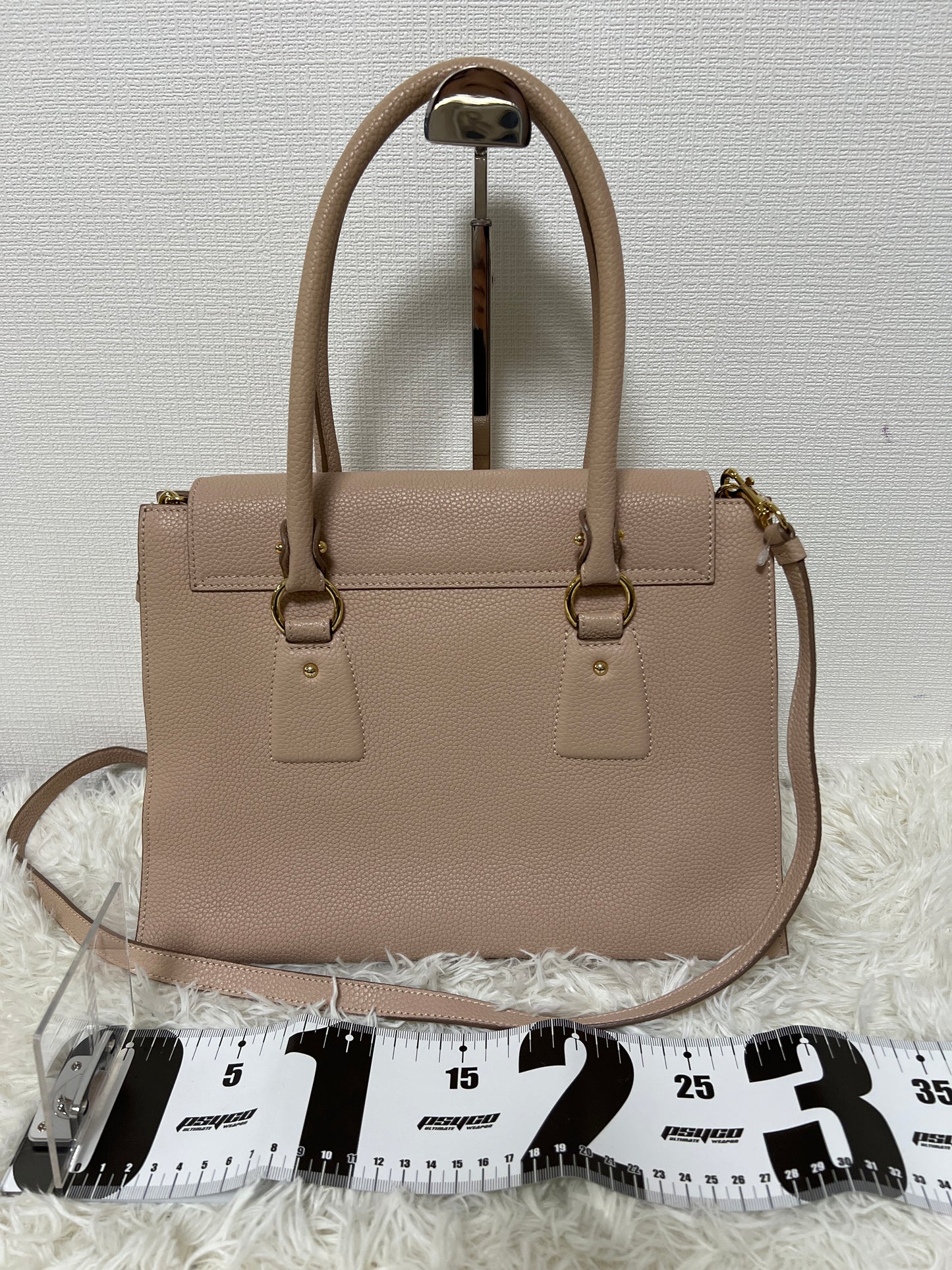 Ferragamo Pink Handle Bags A-16010