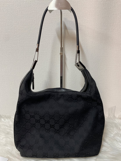 Gucci Black Shoulder Bags A-16056