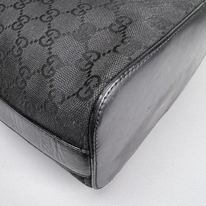 Gucci Black Shoulder Bags A-16056