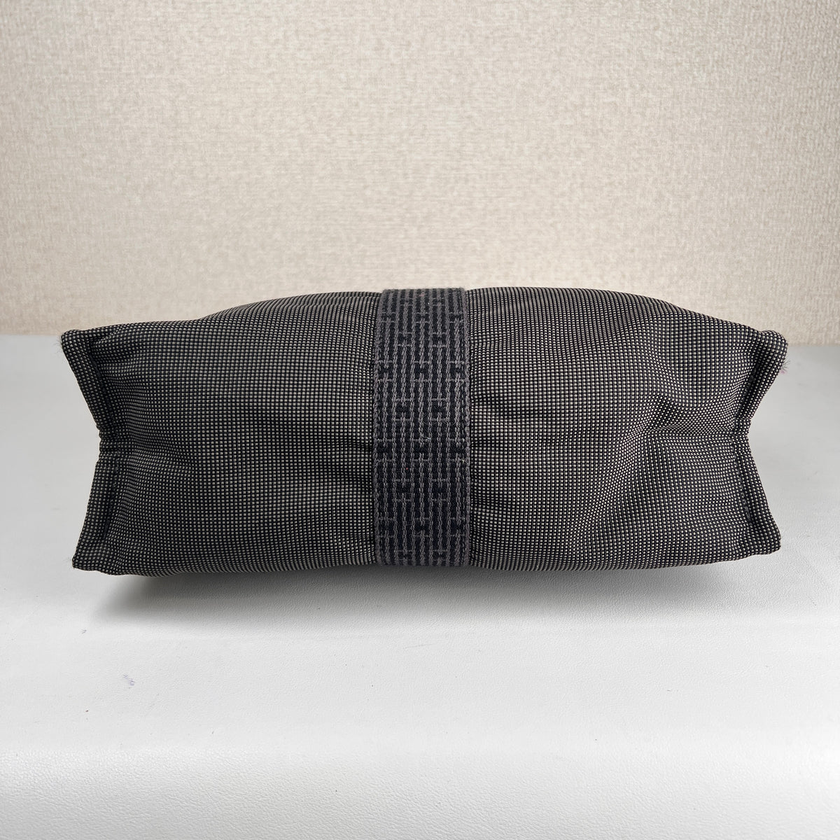 Hermes Gray Handle Bags A-16066