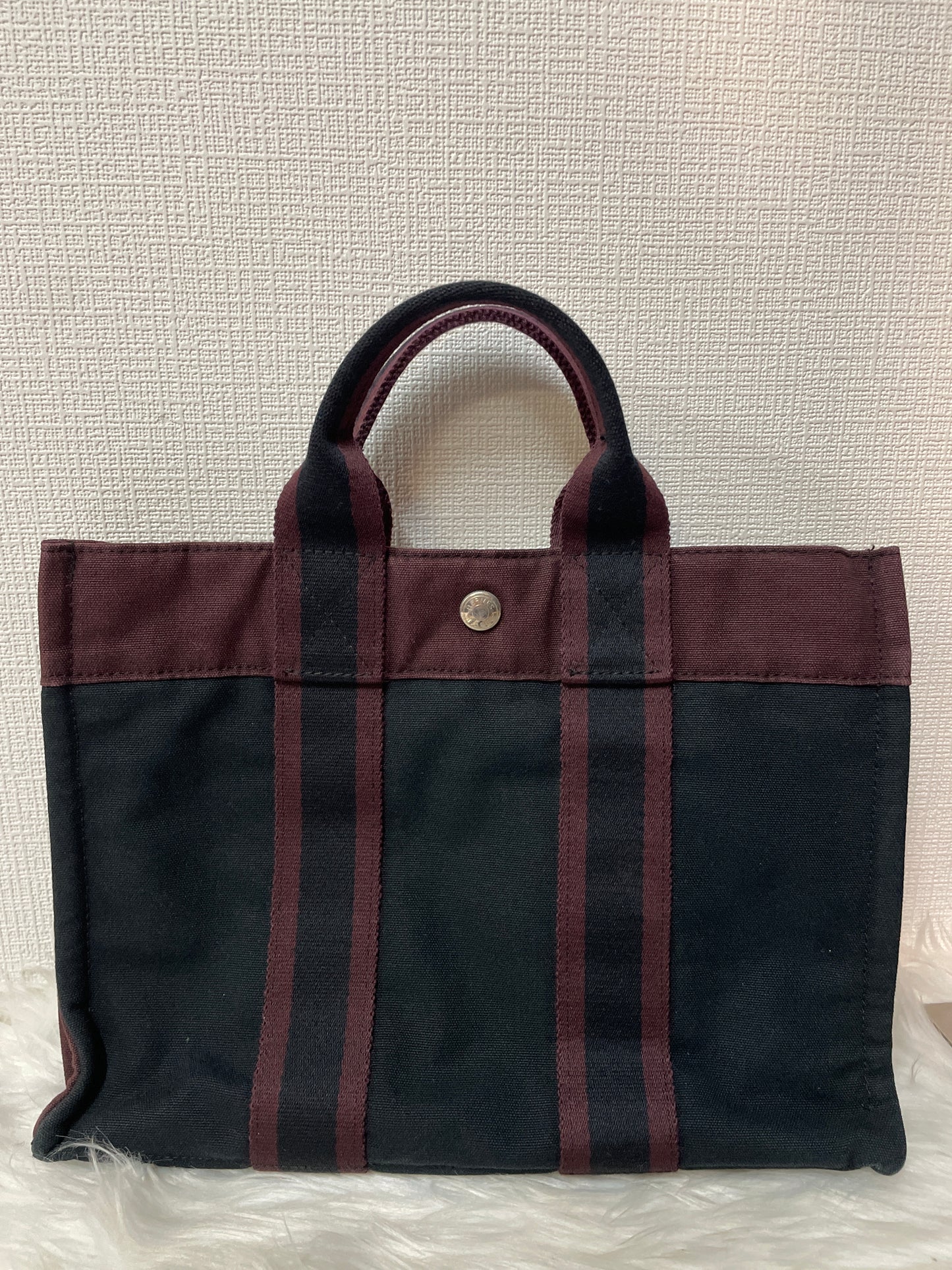Hermes Black Tote Bags A-16067