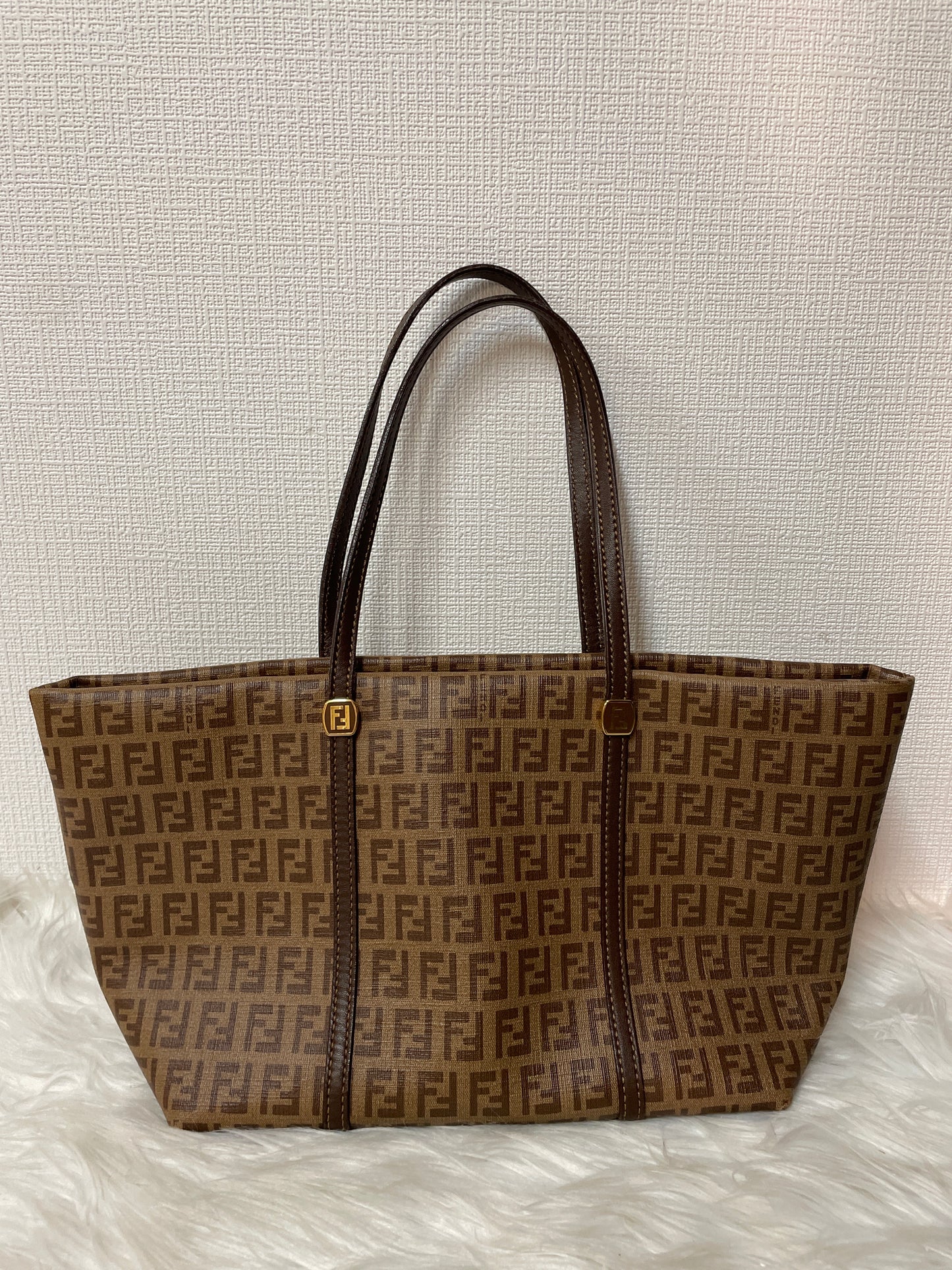 Fendi Brown Tote Bags A-16071