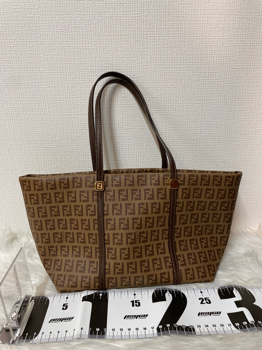 Fendi Brown Tote Bags A-16071