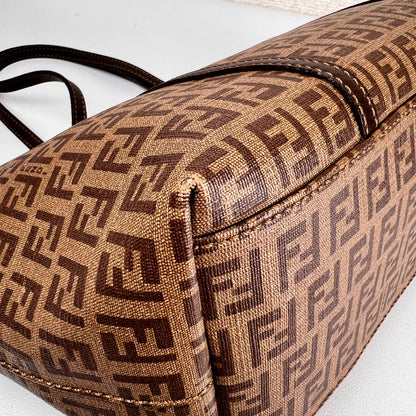 Fendi Brown Tote Bags A-16071