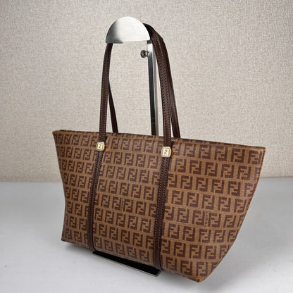 Fendi Brown Tote Bags A-16071