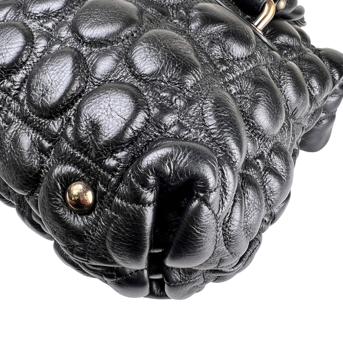 Ferragamo Black Shoulder Bags A-16077