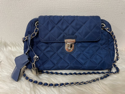 Prada Navy Shoulder Bags A-16081