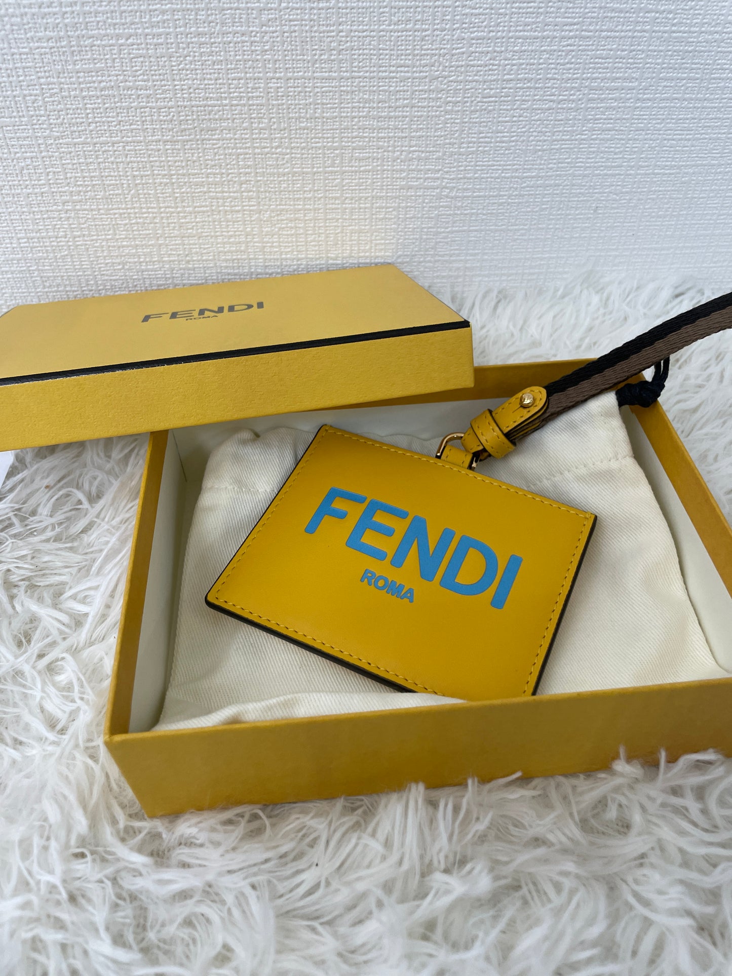 Fendi Yellow Small goods A-16084