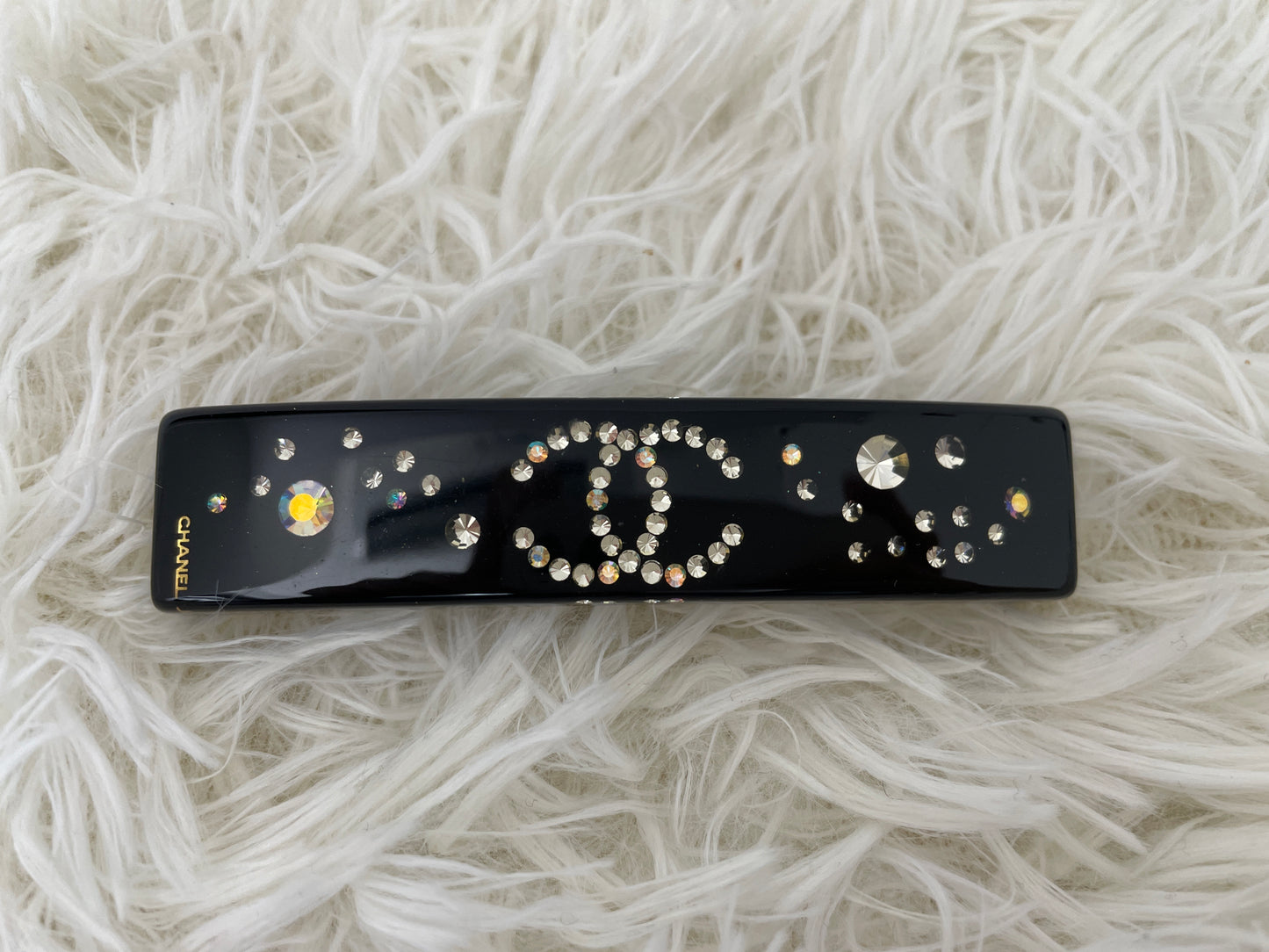 Chanel Black Brooches A-16098