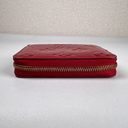 Louis Vuitton Red Wallets A-16100