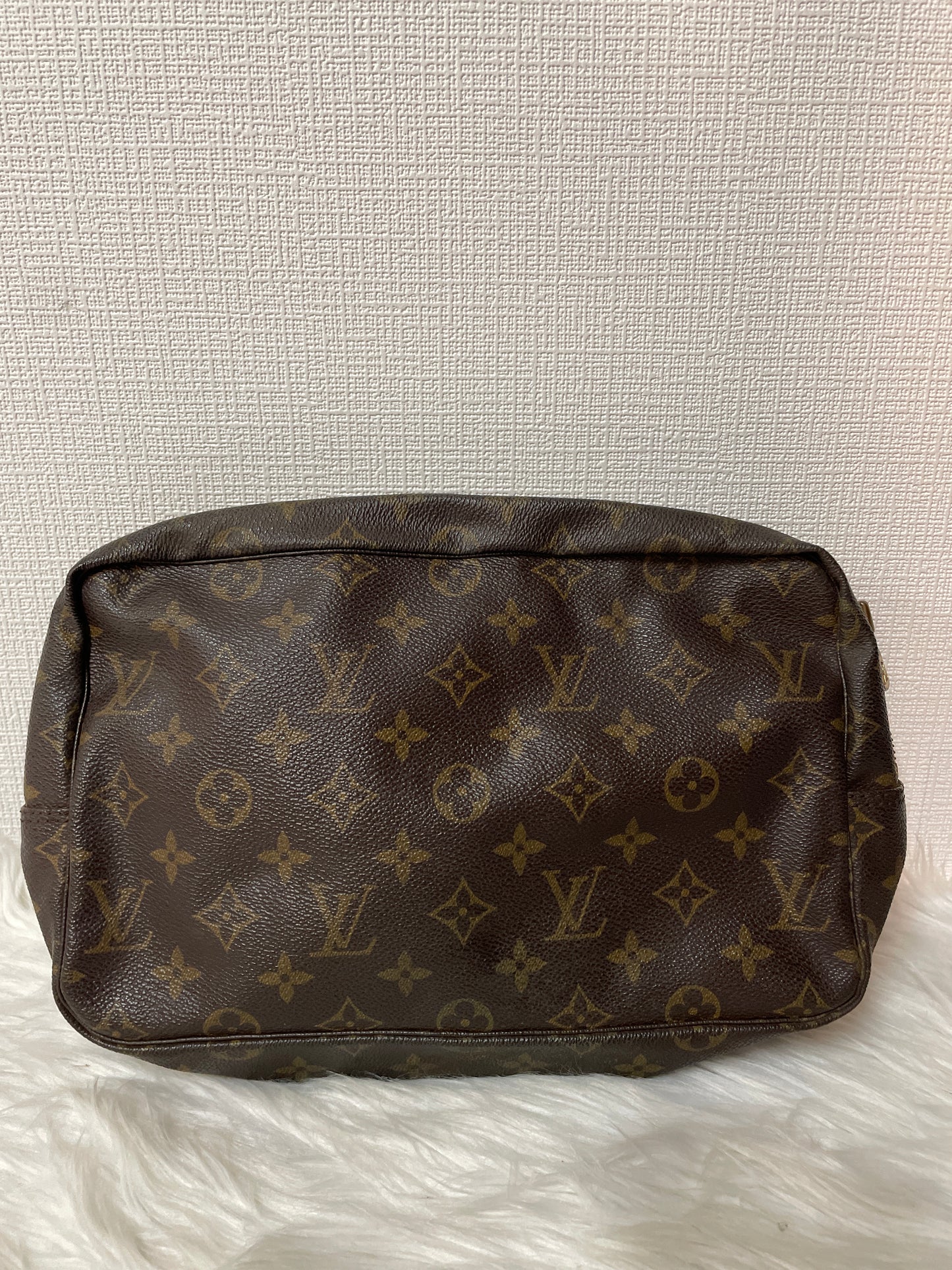 Louis Vuitton Brown Wallets A-16101