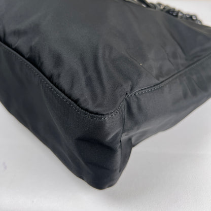Prada Black Tote Bags A-16126