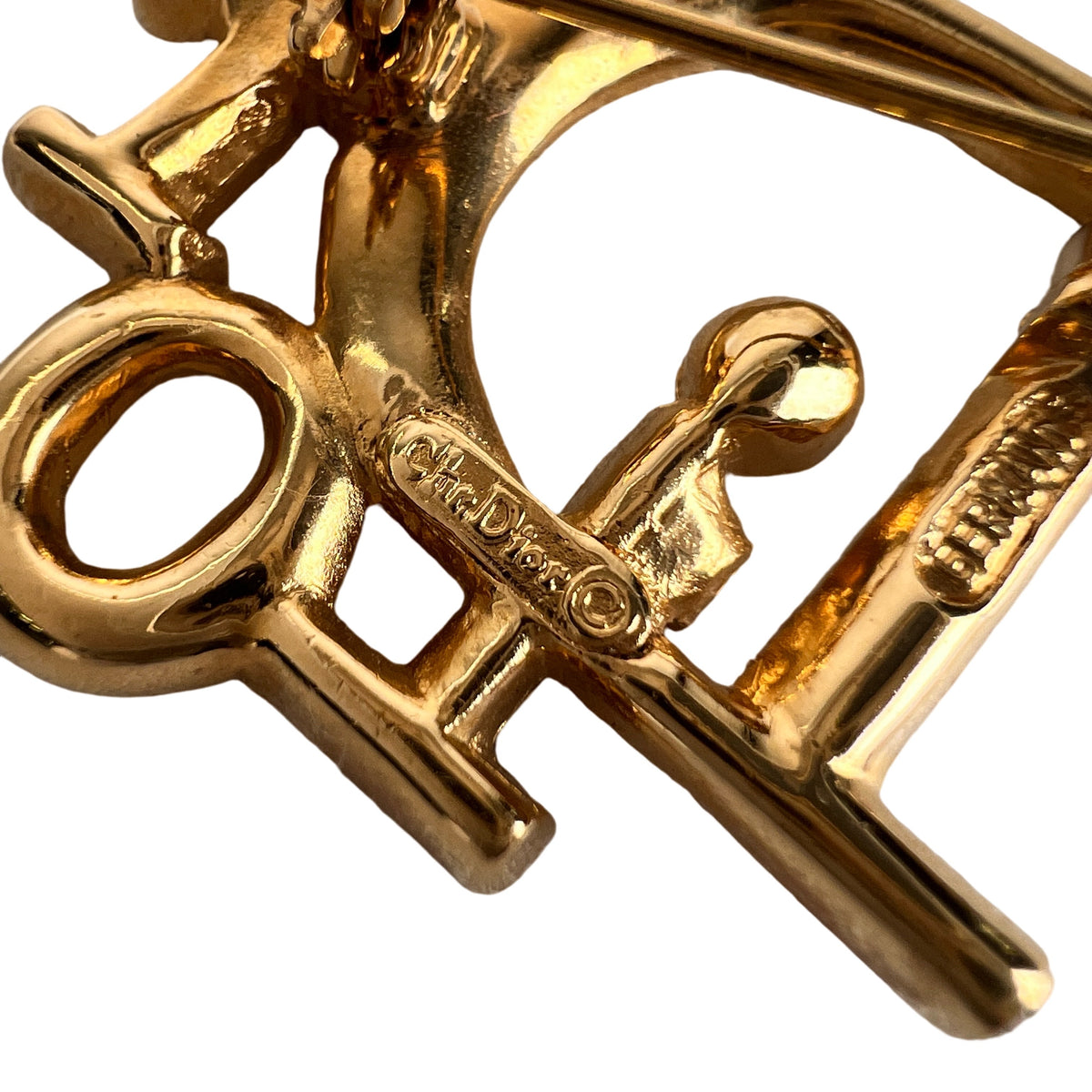 Dior Gold Brooches A-16129