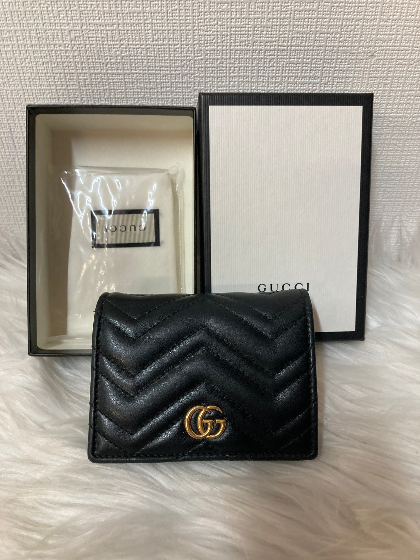 Gucci Black Wallets A-16143