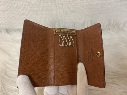 Louis Vuitton Brown Small goods A-16148