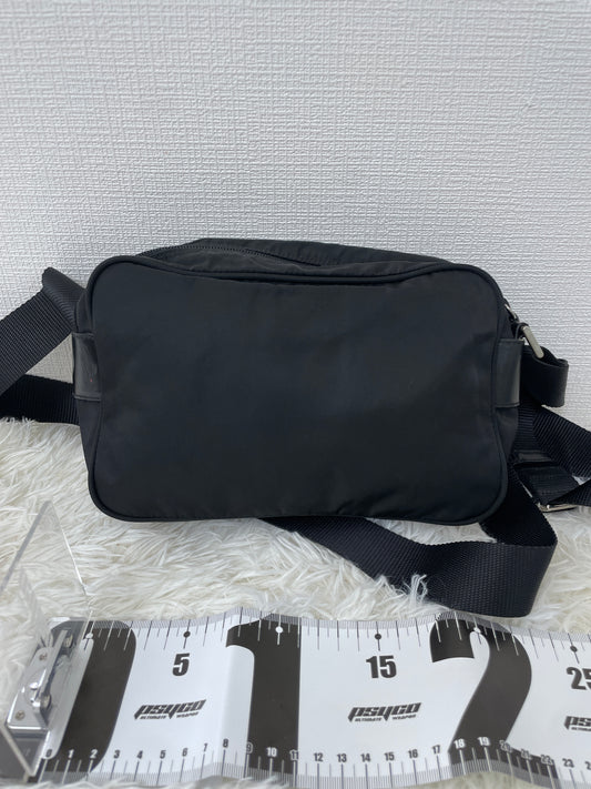 Prada Black Shoulder Bags A-16151