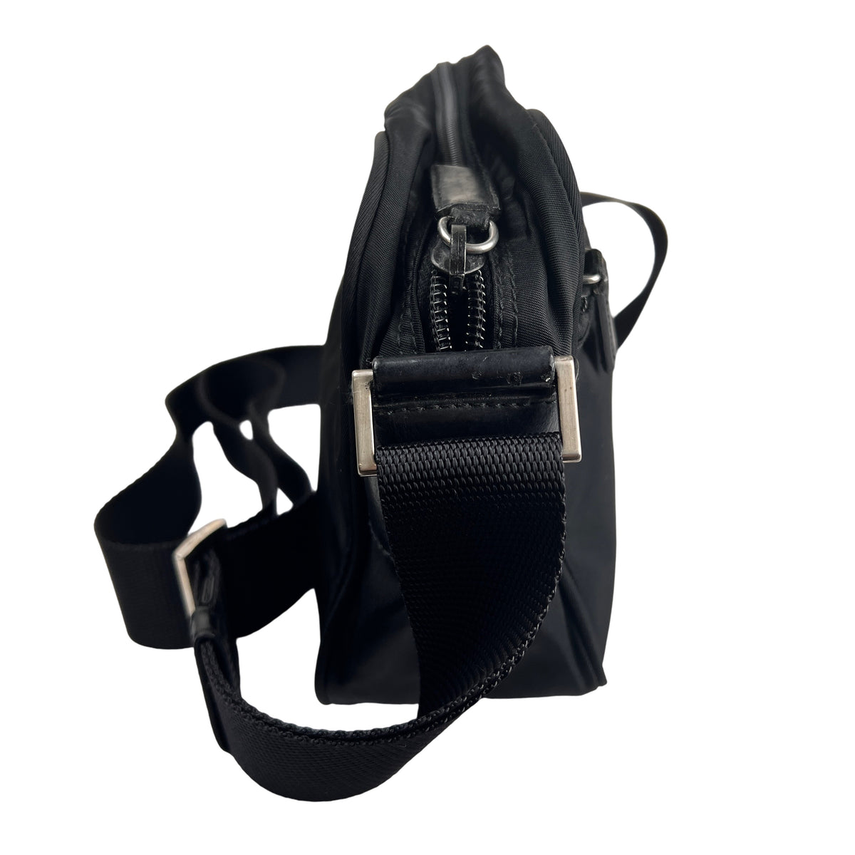 Prada Black Shoulder Bags A-16151