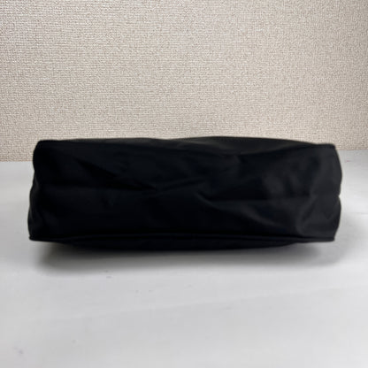 Prada Black Shoulder Bags A-16151