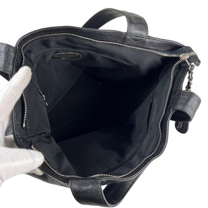 Chanel Black Shoulder Bags A-16159