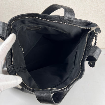 Chanel Black Shoulder Bags A-16159