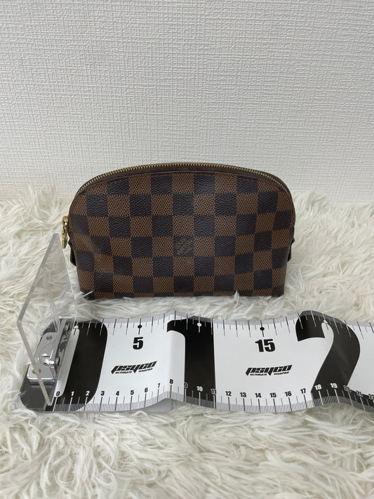 Louis Vuitton Brown Pouches A-16181