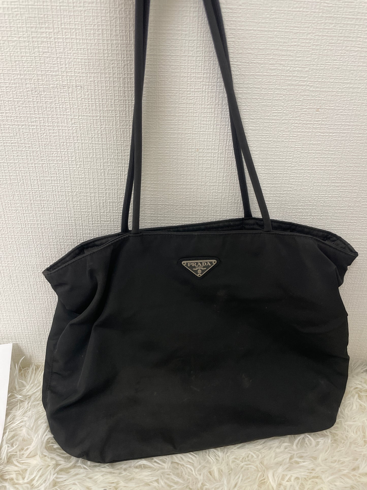 Prada Black Tote Bags A-16194