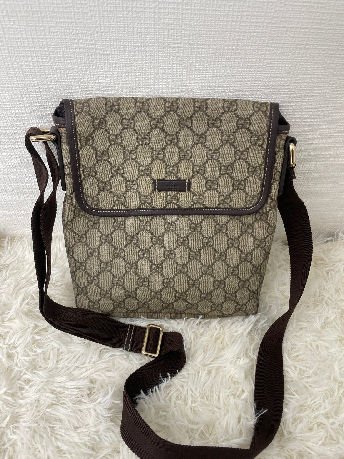 Gucci Brown Shoulder Bags A-16195