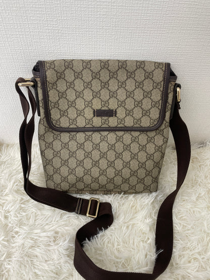 Gucci Brown Shoulder Bags A-16195