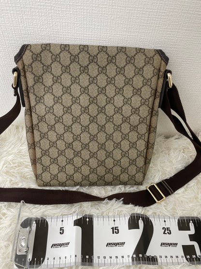 Gucci Brown Shoulder Bags A-16195