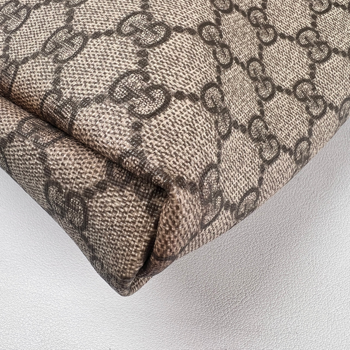 Gucci Brown Shoulder Bags A-16195