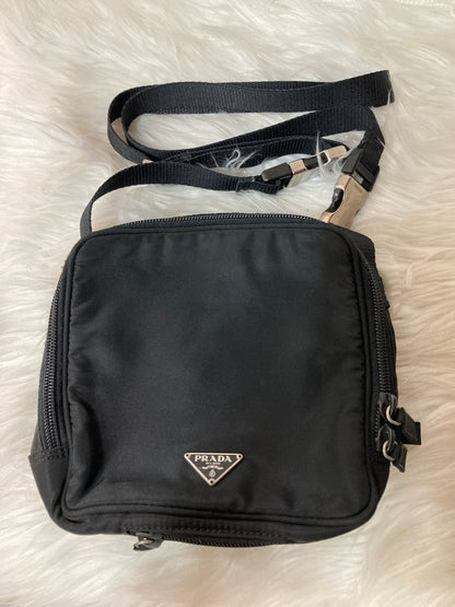 Prada Black Shoulder Bags A-16208