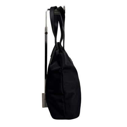 Fendi Black Handle Bags A-16211