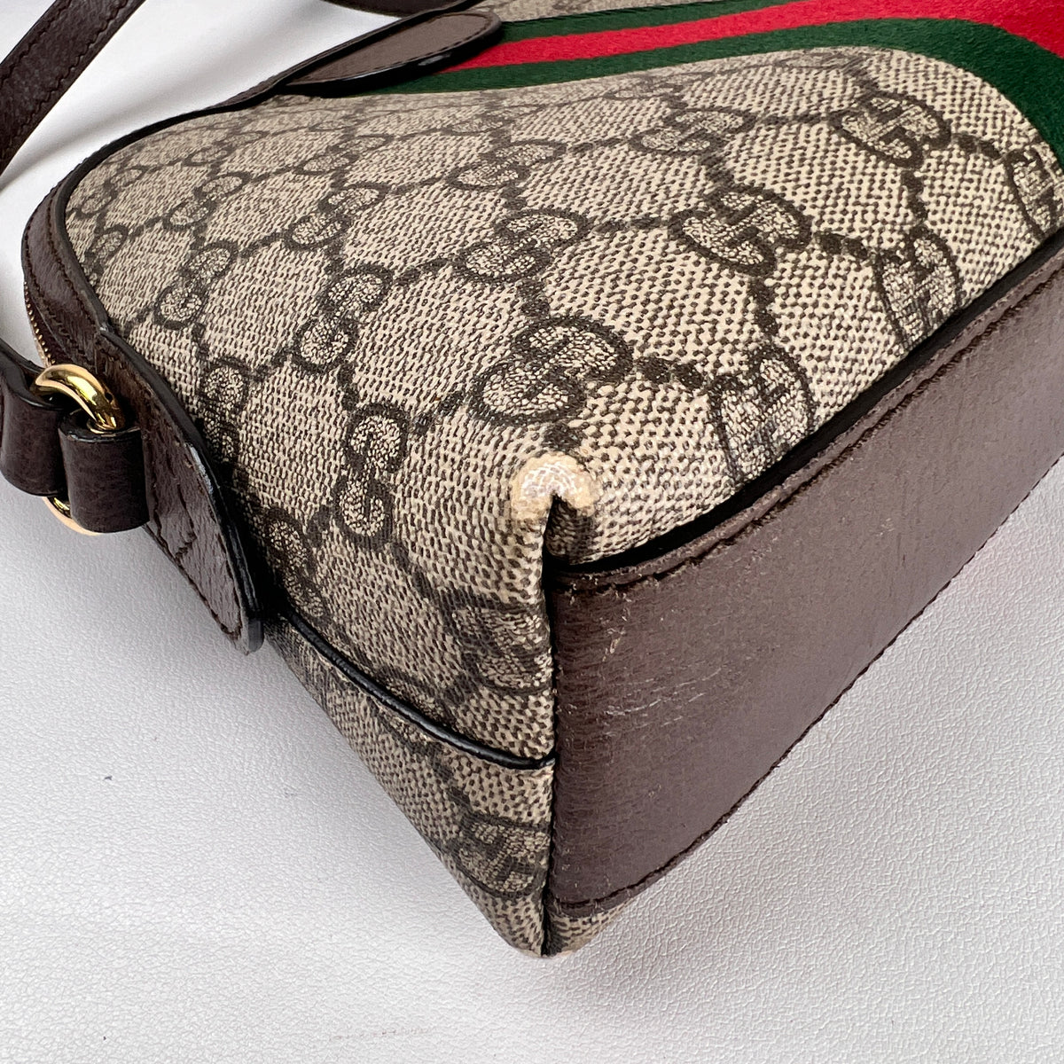 Gucci Gray Shoulder Bags A-16213