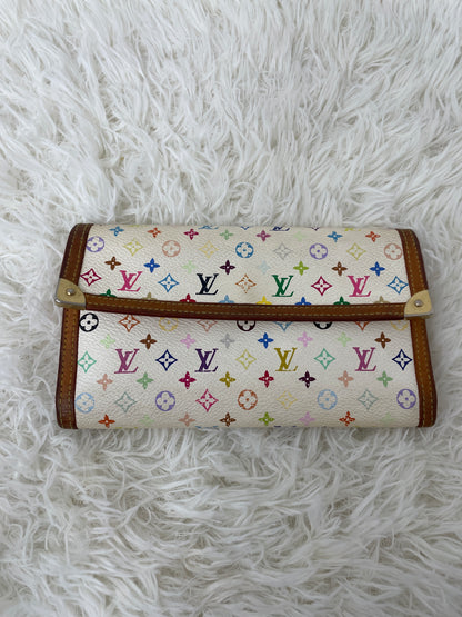 Louis Vuitton Multicolor Wallets A-16214