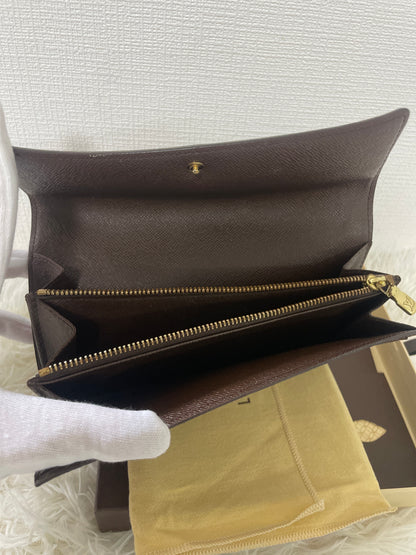 Louis Vuitton Multicolor Wallets A-16218
