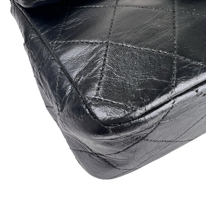 Chanel Black Shoulder Bags A-16247