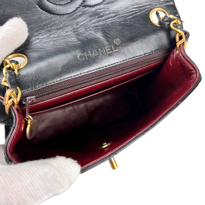 Chanel Black Shoulder Bags A-16247