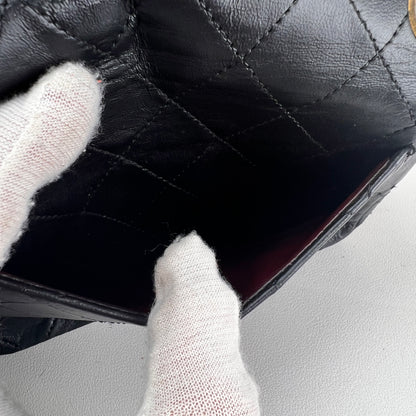 Chanel Black Shoulder Bags A-16247