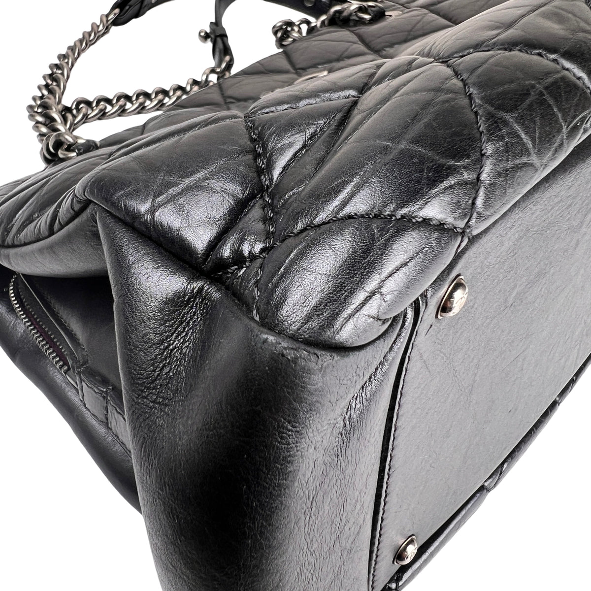 Chanel Black Shoulder Bags A-16249