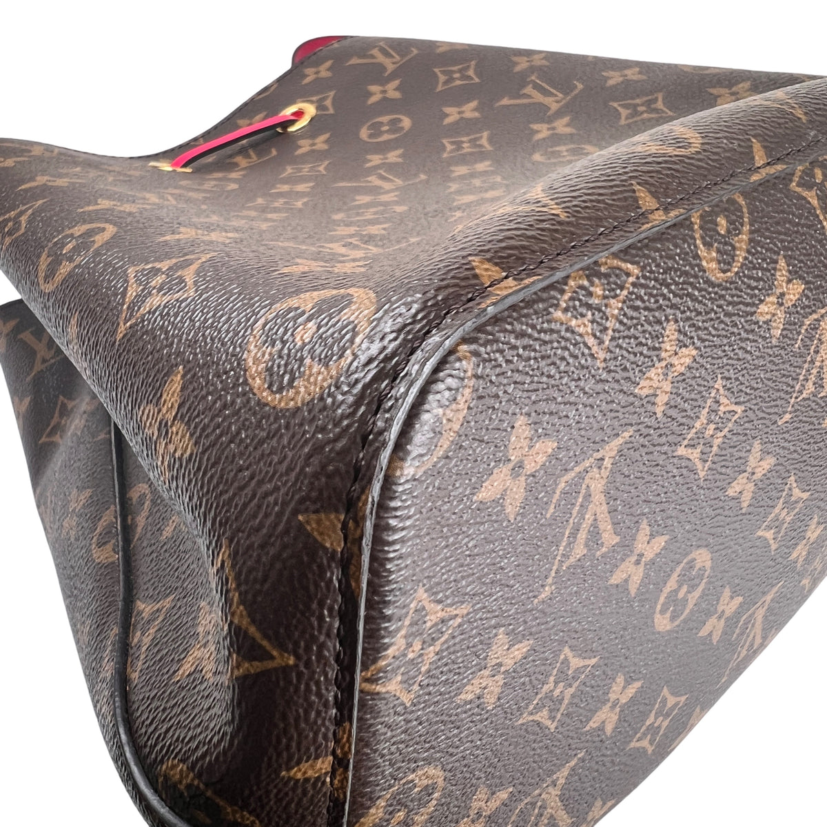 Louis Vuitton Brown Shoulder Bags A-16251