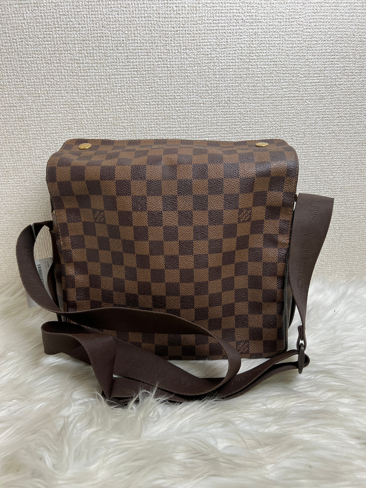 Louis Vuitton Brown Shoulder Bags A-16255
