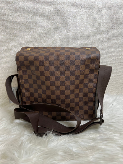 Louis Vuitton Brown Shoulder Bags A-16255